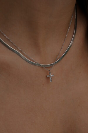 Cross-Necklace-Silver