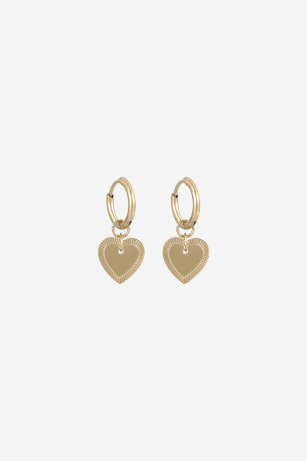 Heart-Earrings-Gold