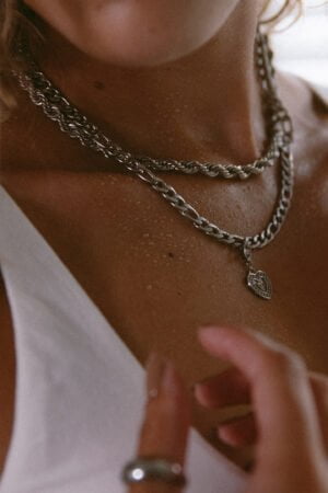 Figaro-Chain-Necklace-Silver