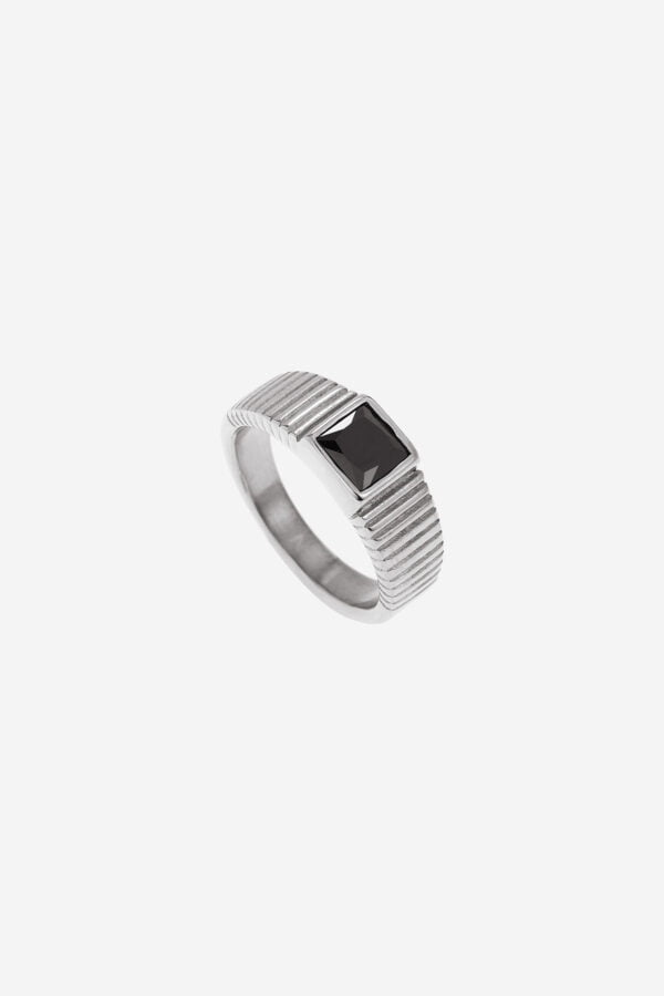 Black-Signet-Ring-Silver