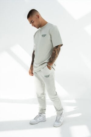 Jogger+-Tee-_-Moonstruck