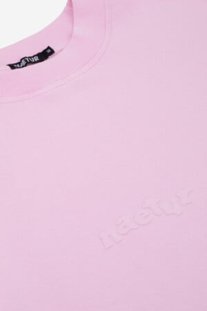 Crewneck-Sweater-Pink-Detail
