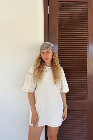 Oversized-Tee-Ecru-Front-4-min